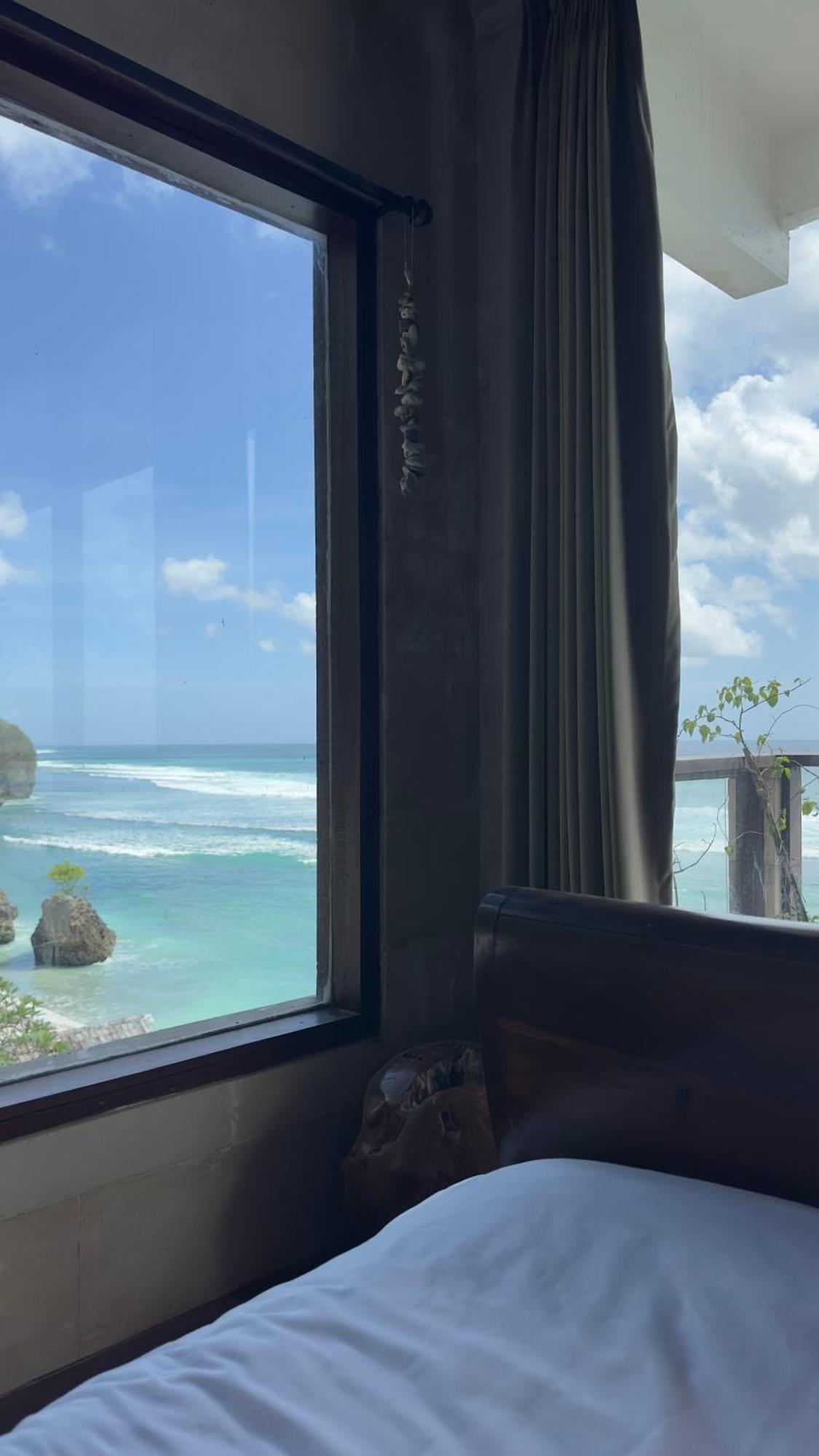 Bale Bingin Beachfront Stay Uluwatu  Ruang foto
